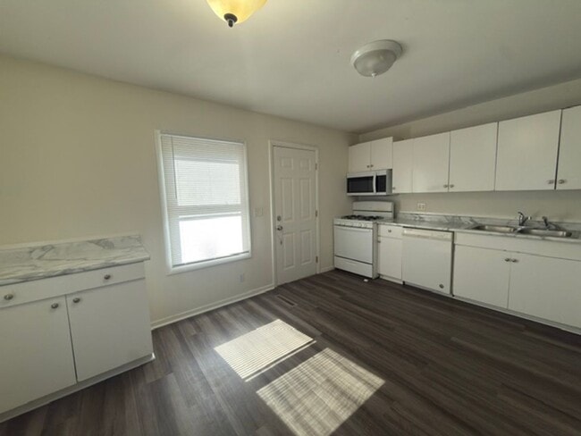 1411 Scottsdale Dr