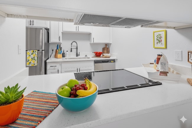 Building Photo - Captiva Club Apartments