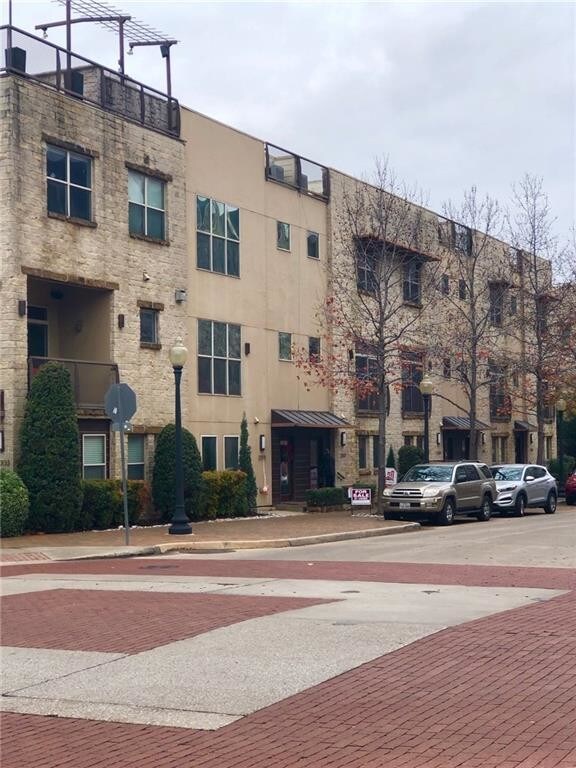 3 Bedroom Uptown Dallas Apartments For Rent Tx Forrent Photo 2307 Clark St