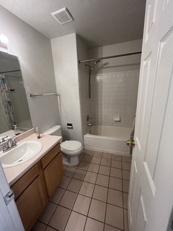 Photo - 1324 W 111th Pl