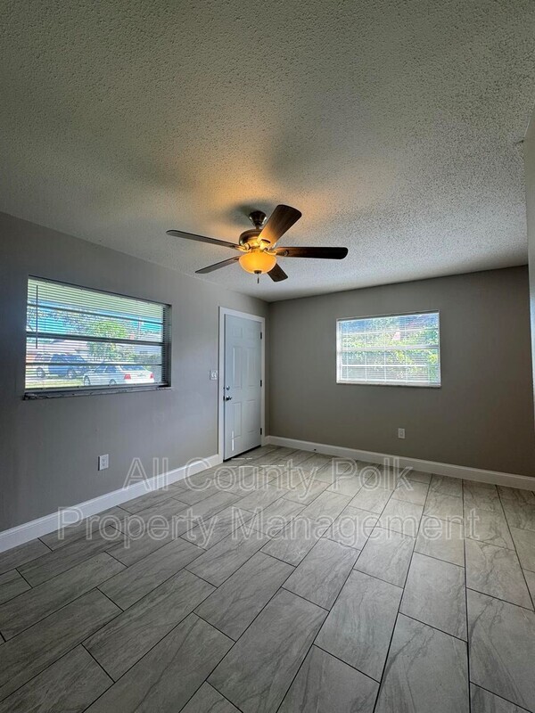 Photo - 1110 W Lime St