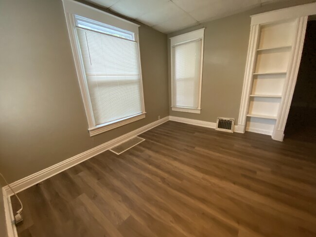 Photo - 901 W 6th St Unidad A