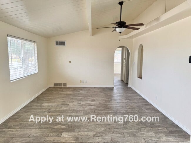 Photo - Cute and Cozy 2 Bed Home!