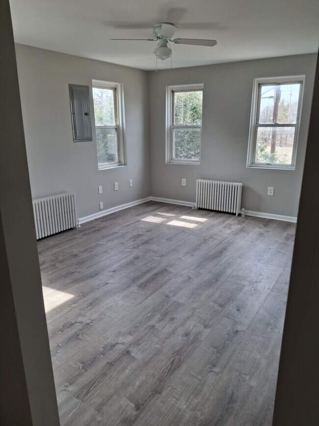 2026 Renovated Apartments in Collingswood ($1,500+)