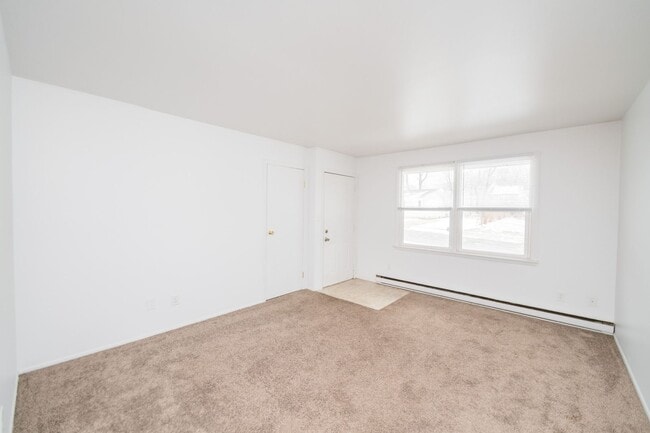Photo - 2 bed, 1 bath Duplex in Portage