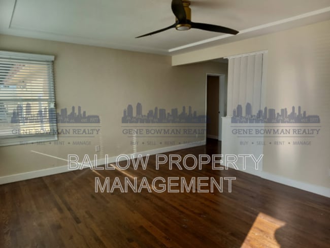 Photo - 455 Smith Ave