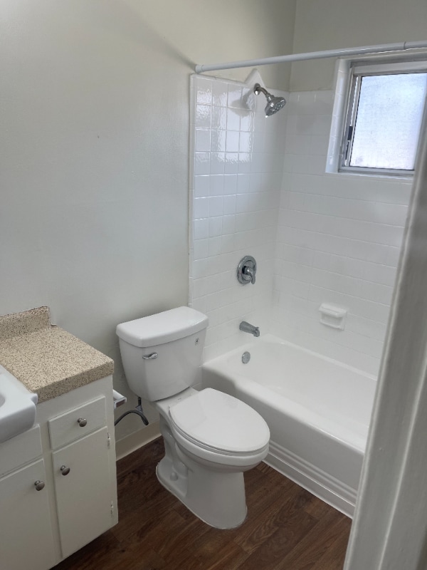 Photo - 2231 E Lenita Ln Unidad R