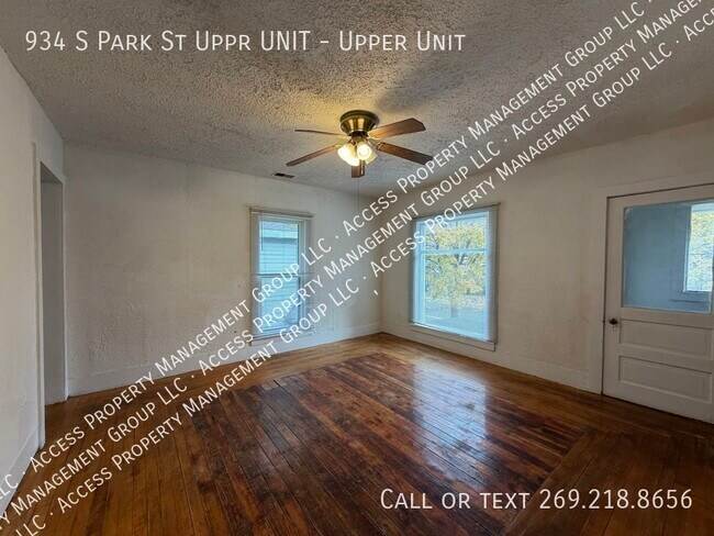 Photo - 934 S Park St