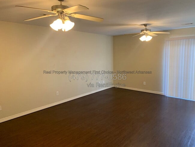 226 Graystone Cir