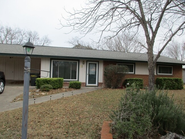 Photo - 4/2 home in West Lampasas