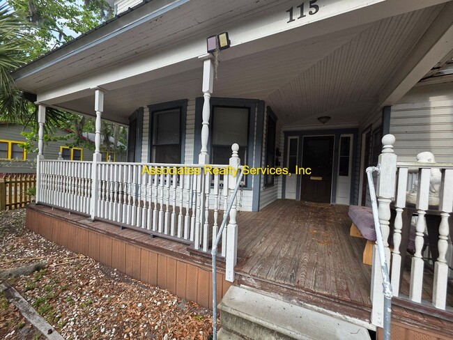 Photo - 115 NE 9th St Unidad MR65-02