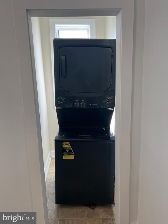 Photo - 438 Mitchell Ave