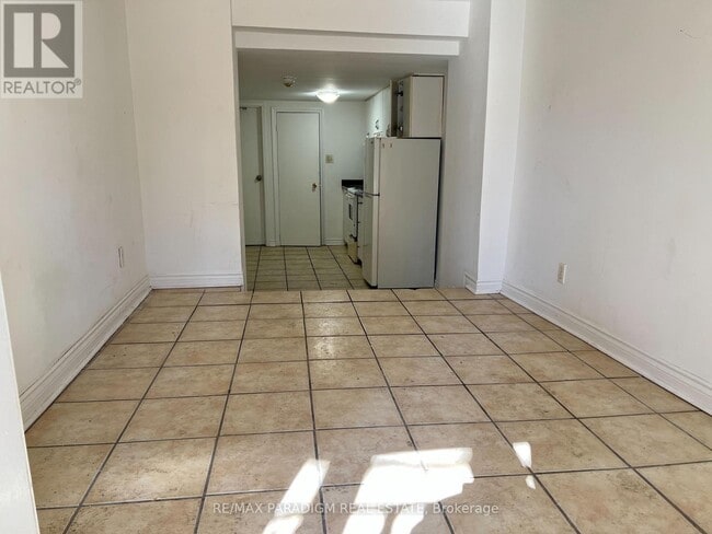 Photo - 869 Broadview Ave Unité 104