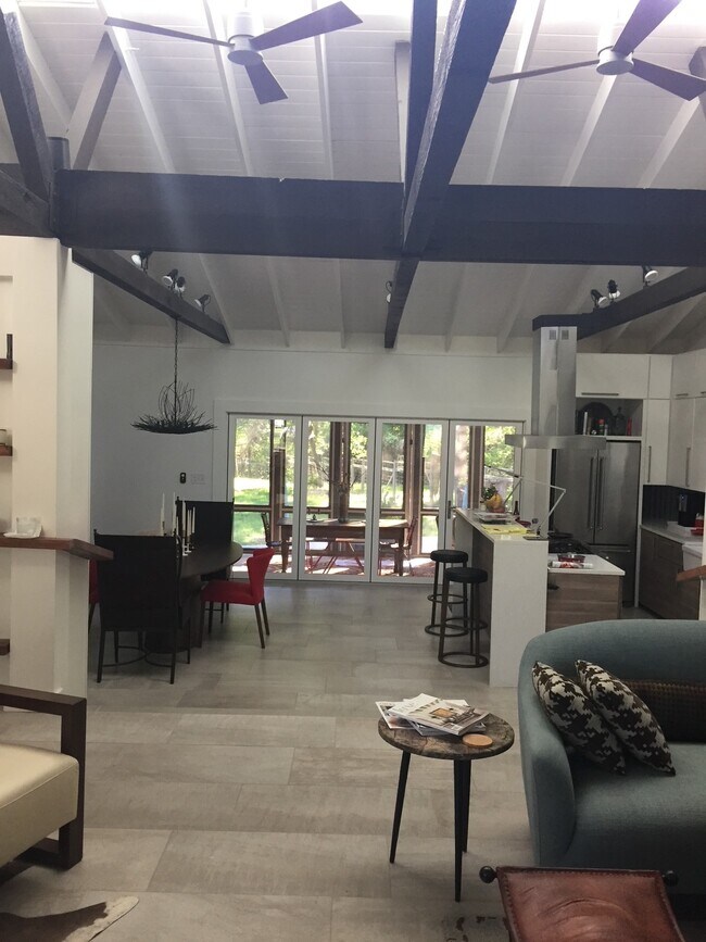 Photo - 710 Whippoorwill Dr