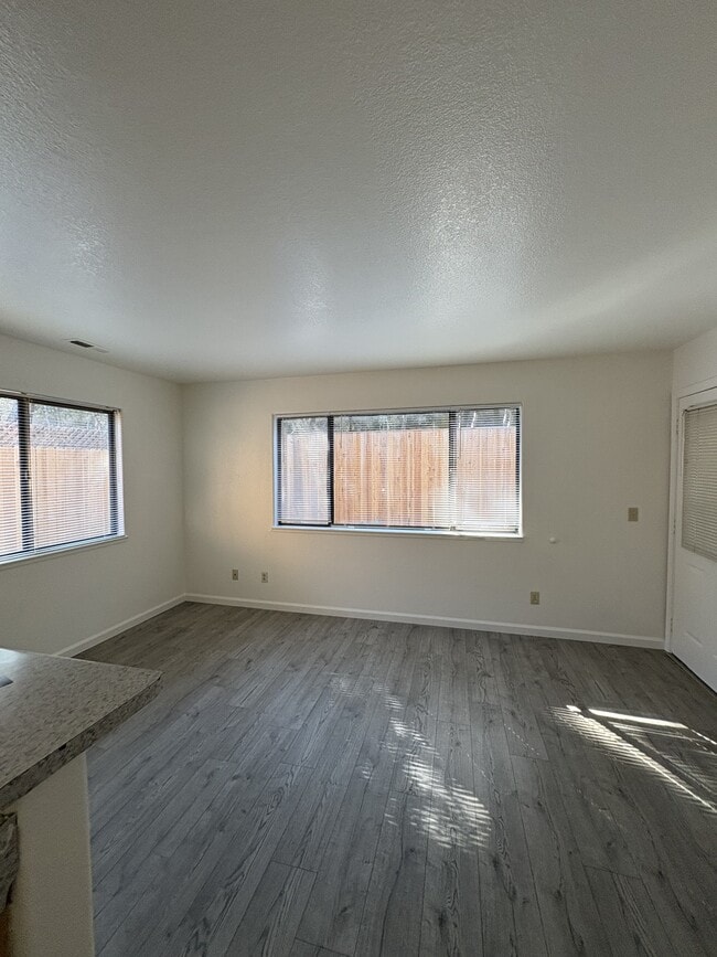 Photo - 1748 Mount Olive Dr