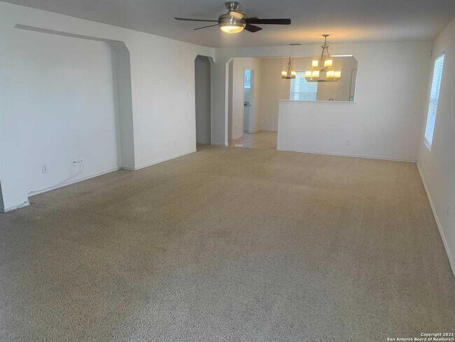 Photo - 3518 Ironwood Falls