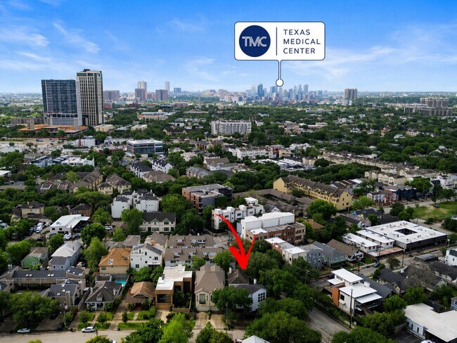 Building Photo - 1231 Jackson Blvd