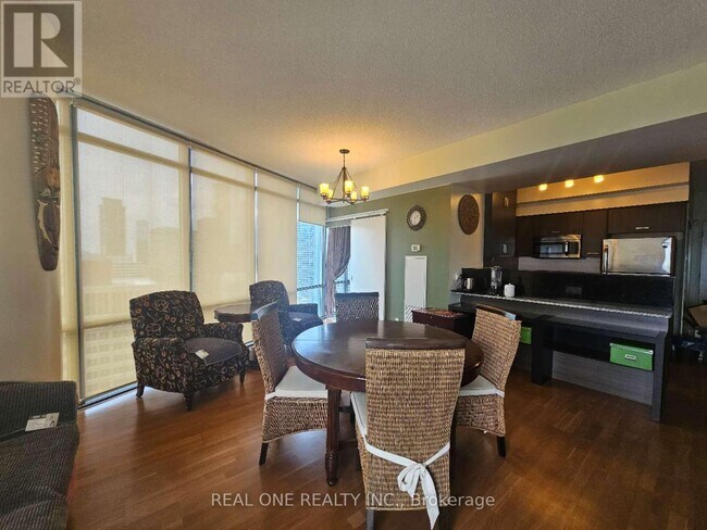 Photo - 832 Bay St. Unit 3703