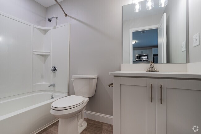 1-A 1BR, 1BA 570sf