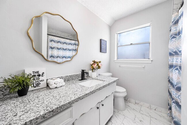 Photo - 9014 Landwood Dr