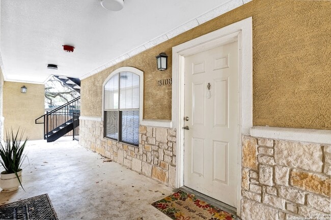 Photo - 7323 Snowden Rd