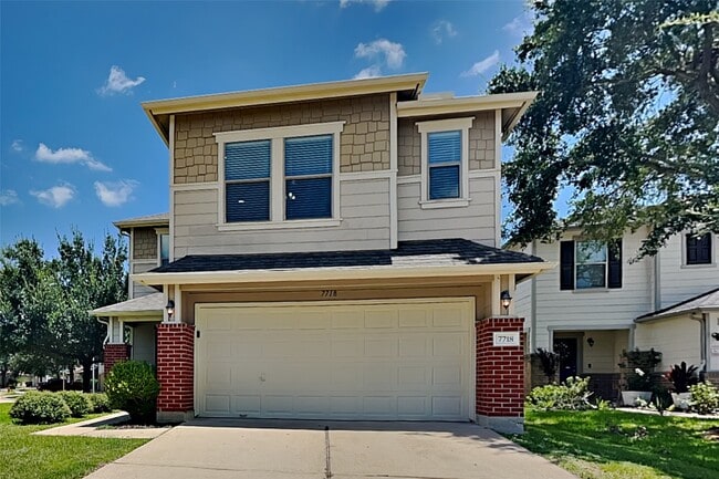 Building Photo - 7718 Balsam Crossing Ln