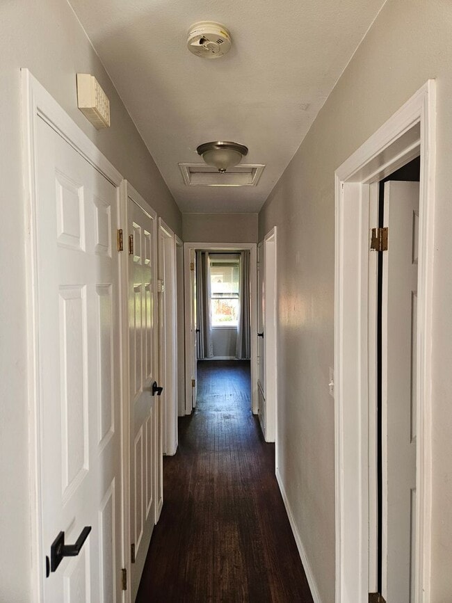 Photo - 914 16th St Unidad 914 16th