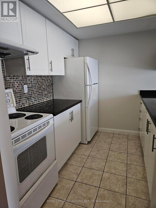 Photo - 101 Subway Crescent Unit 101