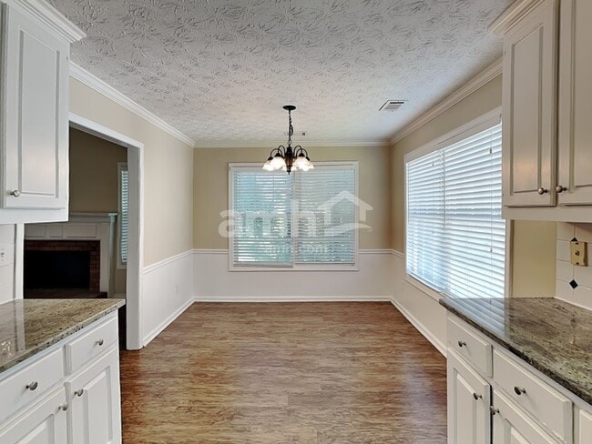 Photo - 900 Cline Petty Way