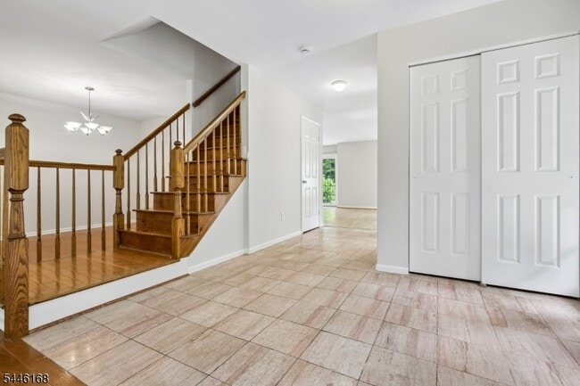 Photo - 85 Laurelwood Ct