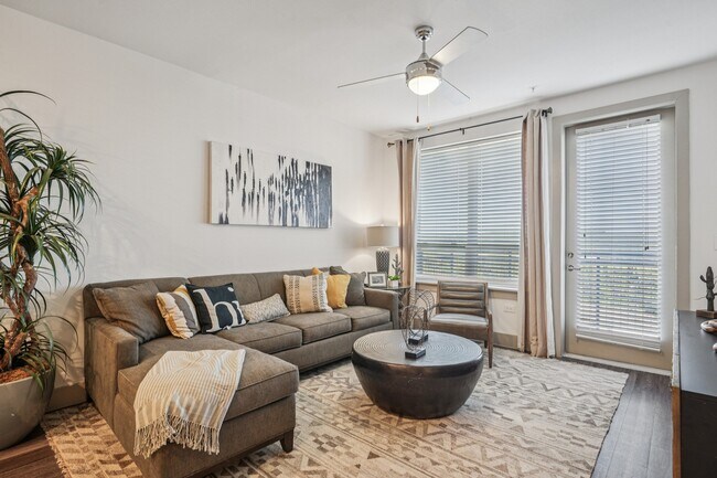 Photo - Infinity at the Rim