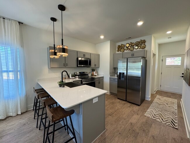 Photo - Maverick Hills