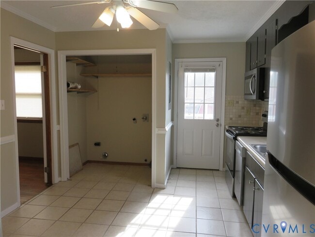 Photo - 231 N Mapleleaf Ave