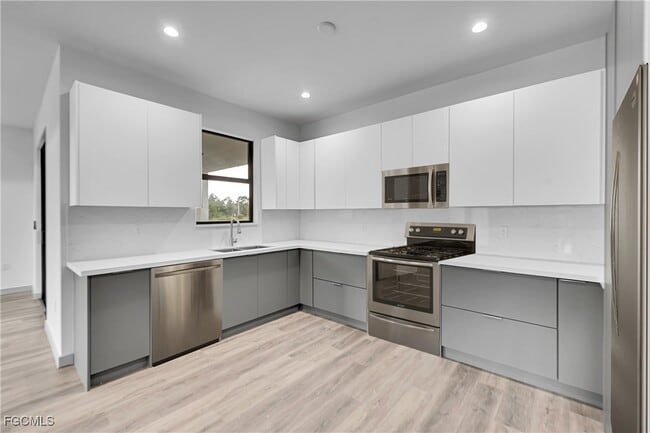 Building Photo - 1024 Halby Ave S Rental