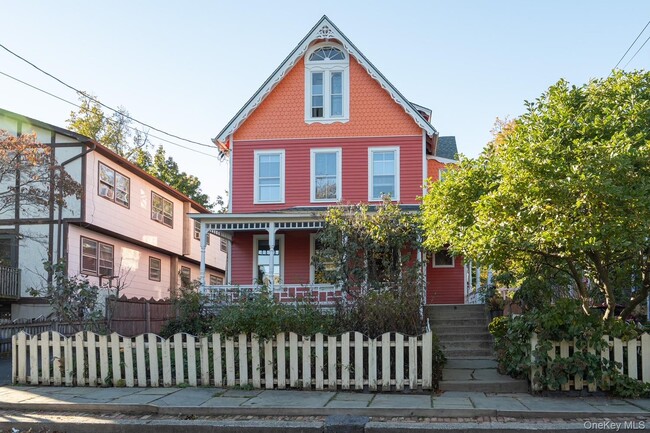 Building Photo - 52 Jefferson St