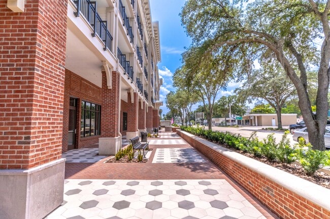 Deland Commons