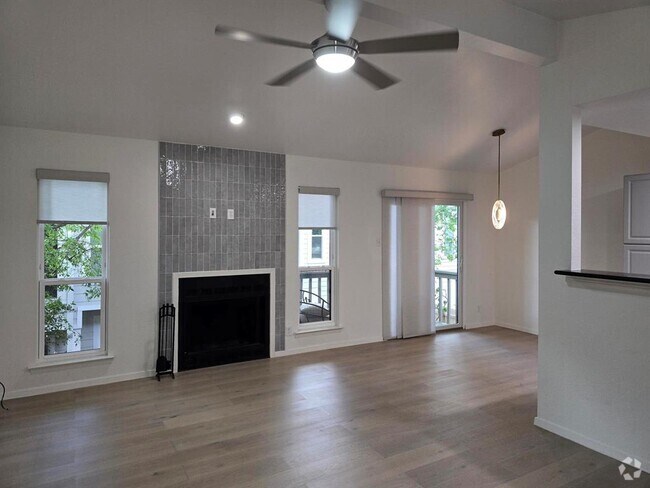 Building Photo - 5602 Woodrow Ave Unit 201 Rental