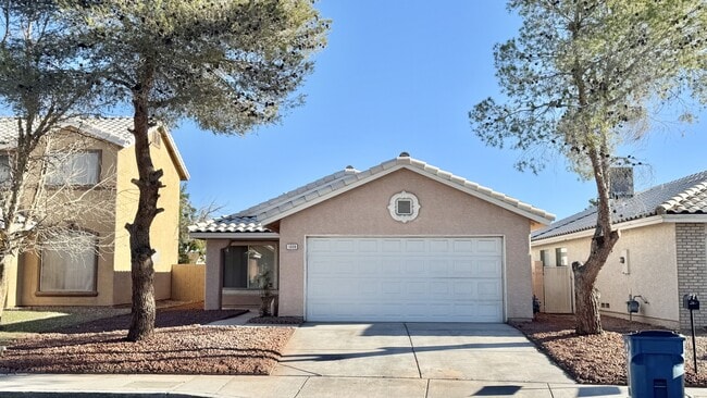 Building Photo - 1009 Torington Dr