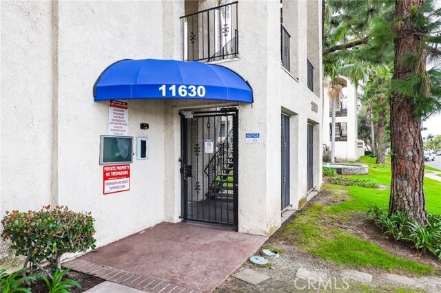 Building Photo - 11630 Warner Ave Unit 414