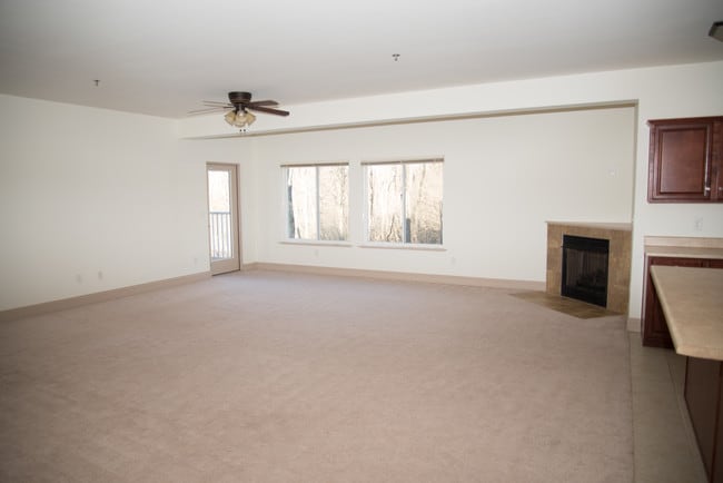 Taylor Ridge Apartments