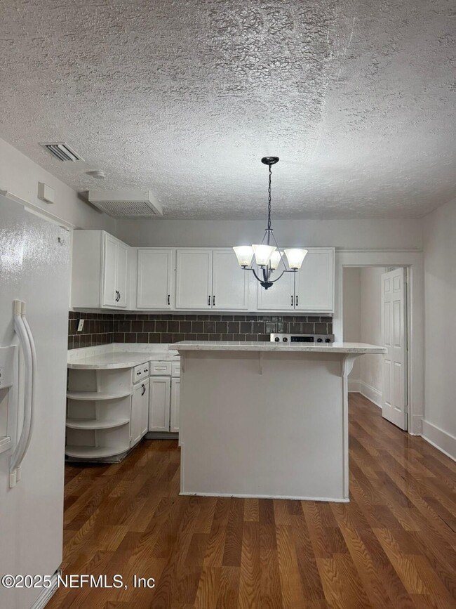 Photo - 340 W 23rd St