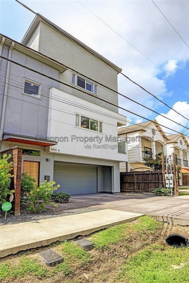 Photo - 5905 Kiam St
