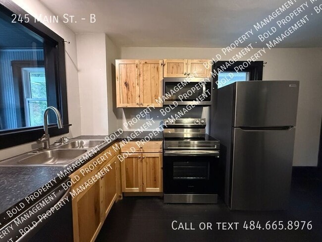 Photo - 245 E Main St Unidad B