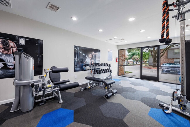 Photo - Carrara at Cypress Creek