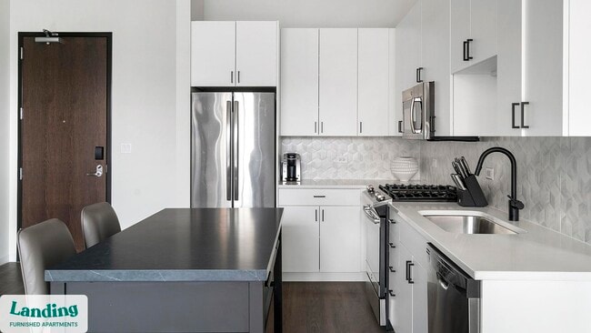 Photo - 2480-2522 N Milwaukee Ave Unidad 350.1403908