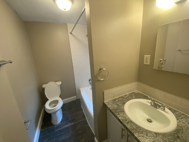 Photo - 1862 Beacon St Unit 2-02