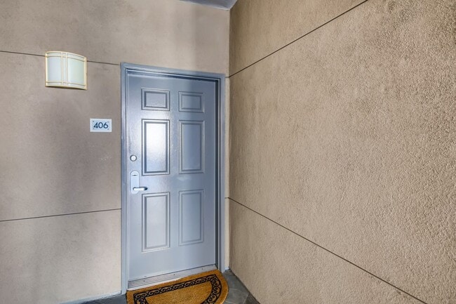 Photo - Top Floor Cortez Hill Studio with Western City Views @ The Mills Unit 406