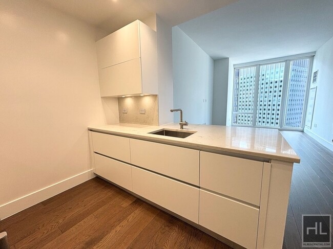 Building Photo - East 44th Street Rental