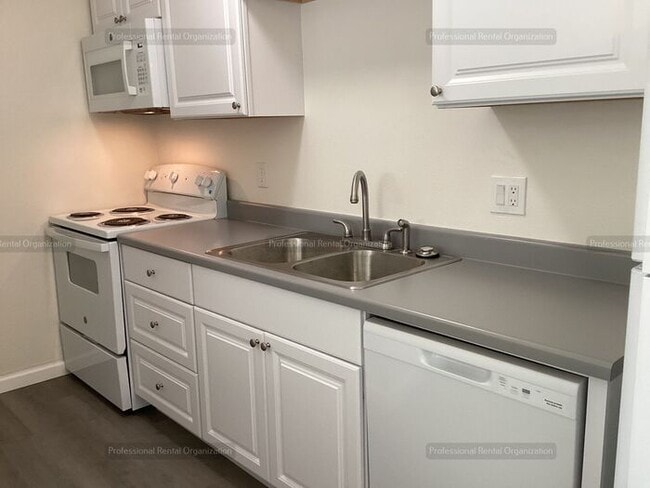 Photo - Newly remodeled 1 bedroom minutes from downtown