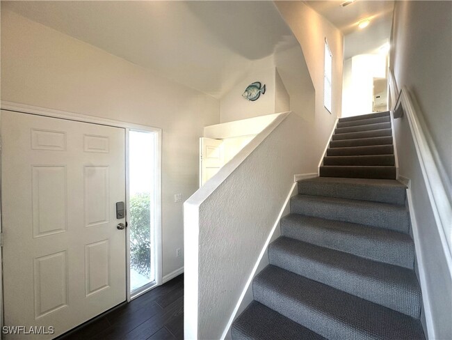 Photo - 6922 Satinleaf Rd N Unidad 203